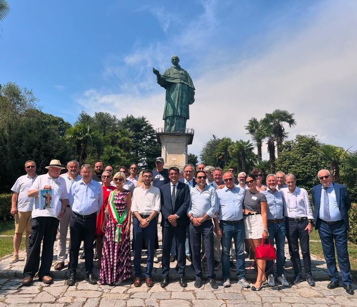 Incontro tra regione e Vallese sulla ferrovia del Sempione: "Solleciteremo RFI per risolvere le criticità" Incontro tra regione e Vallese sulla ferrovia del Sempione: "Solleciteremo RFI per risolvere le criticità"