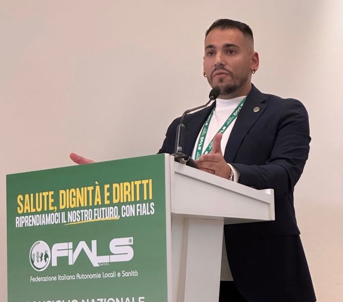 Fials Vco sulla sanità: "Bene il parere del ministero, ora servono risposte sul Dea" Fials Vco sulla sanità: "Bene il parere del ministero, ora servono risposte sul Dea"