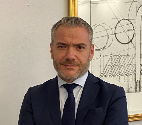 Intesa SanPaolo rafforza la banca dei territori: il nord ovest avrà due direzioni regionali Intesa SanPaolo rafforza la banca dei territori: il nord ovest avrà due direzioni regionali