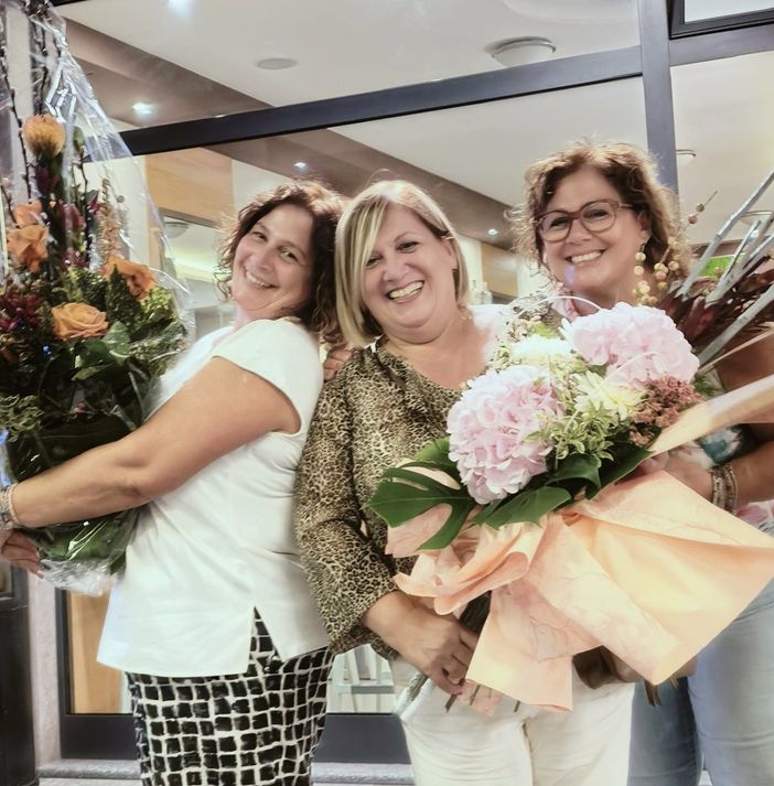 Le sorelle Lucia, Annamaria e Tiziana Amatruda Le sorelle Lucia, Annamaria e Tiziana Amatruda