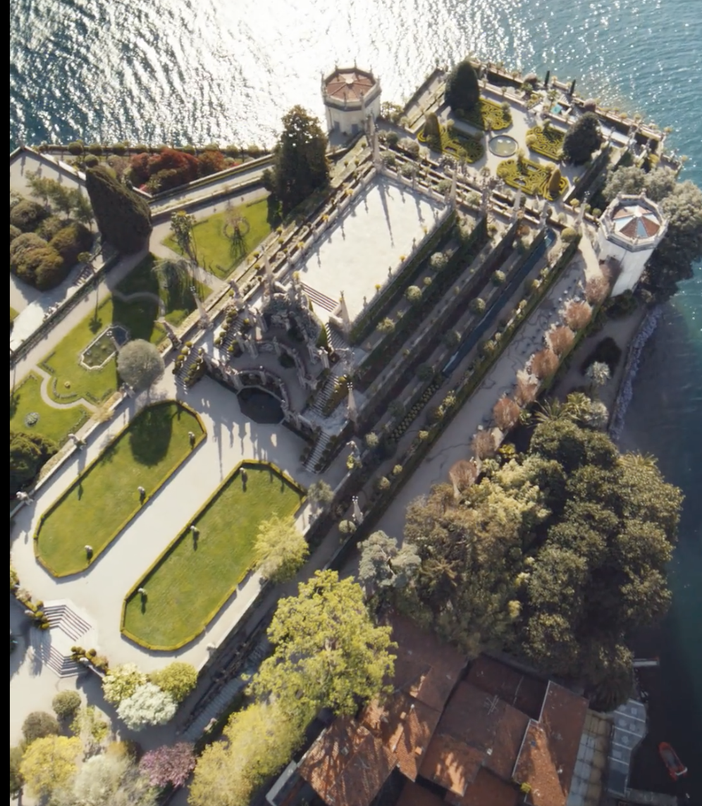 Fermento a Stresa per la sfilata all'Isola Bella della collezione di Louis Vuitton