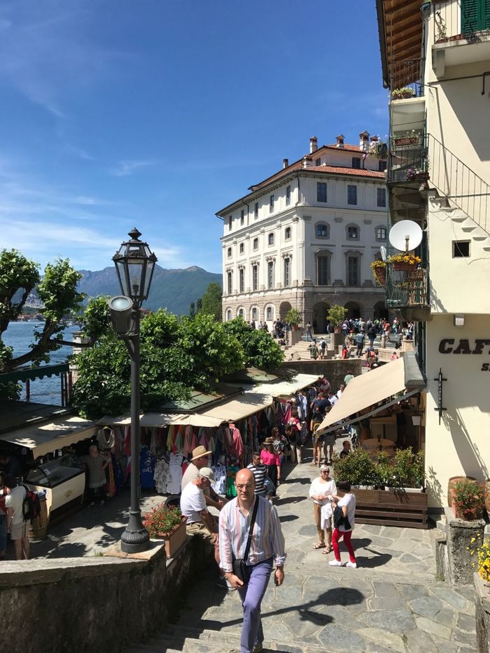 Federalberghi Vco: “In Campania vaccinano il personale delle imprese turistiche, speriamo si raggiunga presto un accordo simile anche qui”