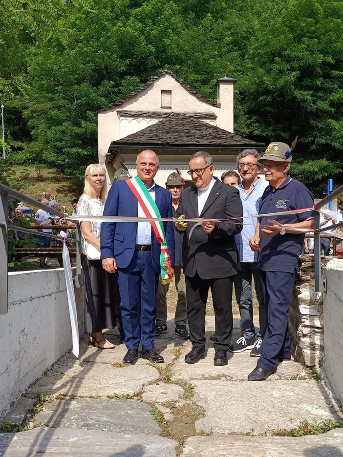 Il ponte antico di Omegna riaperto al pubblico dopo quasi un secolo FOTO Il ponte antico di Omegna riaperto al pubblico dopo quasi un secolo FOTO