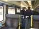 Stresa, in un giubbotto abbandonato in stazione trovati 2 etti di marijuana