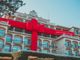 Stresa, il Grand Hotel Bristol si veste di rosso per Natale