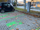 Polemiche per i parcheggi delle auto elettriche