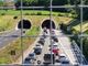 Blackout nella galleria di Brovello Carpugnino: questa mattina automobilisti senza luce