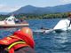 Barca a vela si ribalta nel Lago Maggiore, tre persone in acqua salvate dalla Guardia Costiera