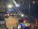 Tetto in fiamme a Gravellona, evacuate 3 famiglie