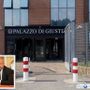 Il Tribunale di Verbania, nel riquadro il senatore Enrico Borghi Il Tribunale di Verbania, nel riquadro il senatore Enrico Borghi