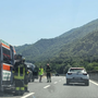 Auto va sbattere in superstrada a Gravellona