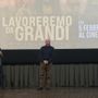 Tutto esaurito a Omegna per l’anteprima nazionale di 'Lavoreremo da Grandi' VIDEO