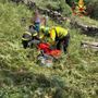 Incidente nei boschi sopra Cossogno: uomo rimane schiacciato da un albero, salvato dai soccorritori