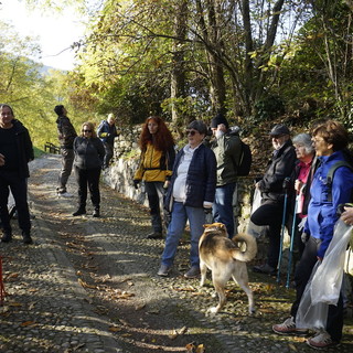 Successo per «Cammina e ramazza» a Cambiasca