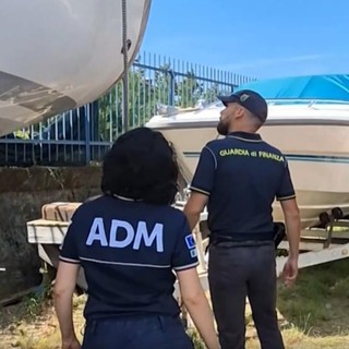 Controlli doganali su natanti provenienti dalla Svizzera: sequestri e sanzioni sui laghi di Lugano e Maggiore