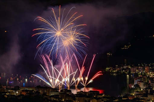 Omegna si prepara a brillare: presentato il ricco programma della 123ª Festa di San Vito Omegna si prepara a brillare: presentato il ricco programma della 123ª Festa di San Vito