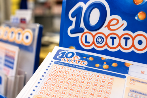 Gravellona Toce, vinti 8mila euro al 10eLotto con un 6 Gravellona Toce, vinti 8mila euro al 10eLotto con un 6