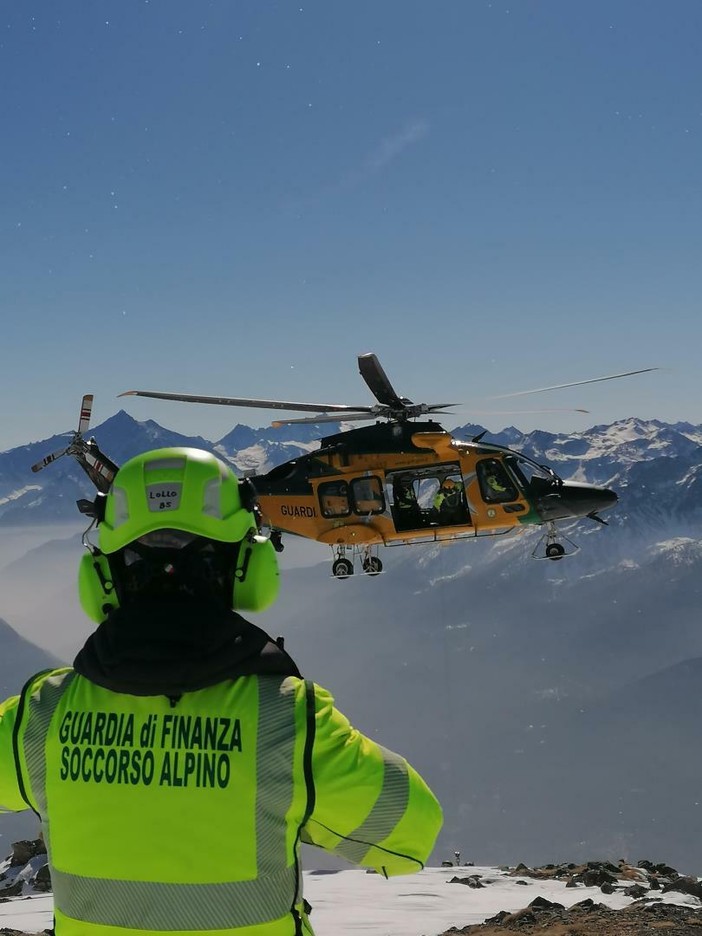 Soccorso senza motivo, ora si paga: nuove regole per gli interventi della Guardia di Finanza Soccorso senza motivo, ora si paga: nuove regole per gli interventi della Guardia di Finanza