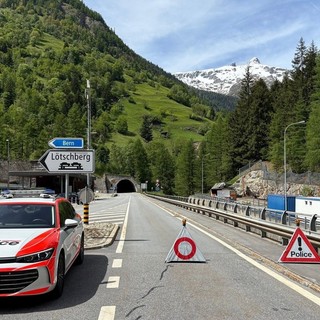 Vallese, gli abitanti di Gampel-Steg pronti a evacuare la zona