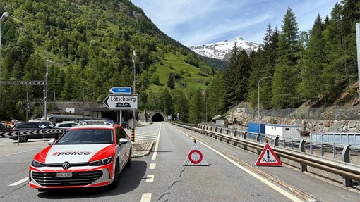 Vallese, gli abitanti di Gampel-Steg pronti a evacuare la zona