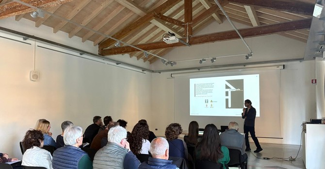 Architettura circolare e sostenibile, grande partecipazione a Verbania per l’incontro con Paolo Simeone