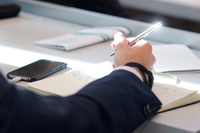 Lavoro, le offerte della settimana nel Vco