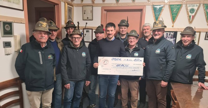 Il Gruppo Alpini Omegna Centro protagonista nel sociale: donati 3.000 euro a tre realtà cittadine