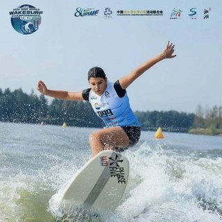 Laetizia Pinna è campionessa del mondo di wakesurf: trionfo per la studentessa del liceo Gobetti di Omegna