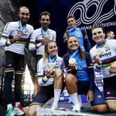 Europei, Longo Borghini d’argento nella staffetta mista: oggi torna in gara nella crono Europei, Longo Borghini d’argento nella staffetta mista: oggi torna in gara nella crono
