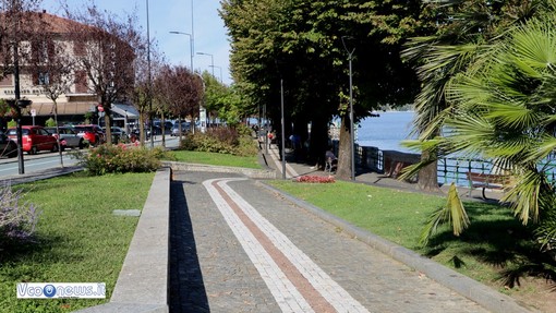 Il lungolago di Arona