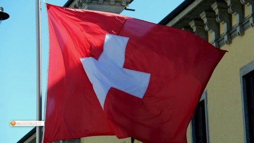 Svizzera, referendum per un tetto alla popolazione. Cgil: "Iniziativa che penalizza lavoratori e frontalieri" Svizzera, referendum per un tetto alla popolazione. Cgil: "Iniziativa che penalizza lavoratori e frontalieri"