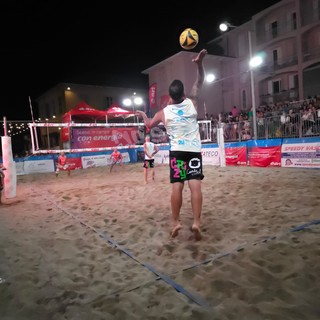 Beach for Babies, oggi la Pesciolata in Piazza e il tributo a Ligabue