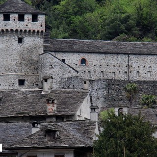 Castello di Vogogna e Fondazione Villa Taranto ai Borromeo, il M5S attacca: "Si sta costruendo un monopolio turistico"