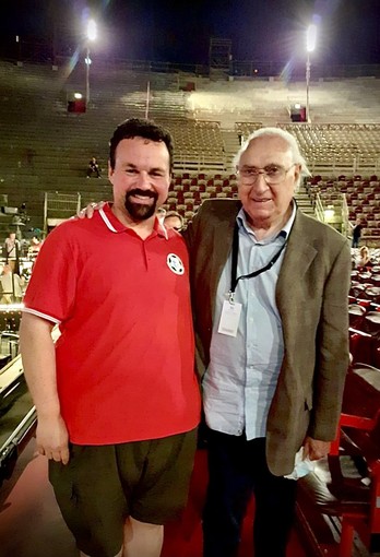 Il tenore verbanese Damiano Colombo ricorda Pippo Baudo