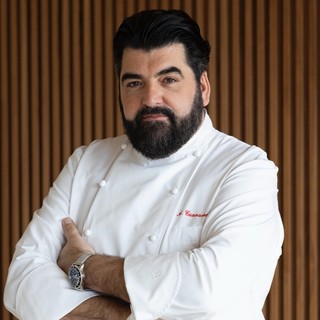 Cena di gala al Maggia: in cucina lo chef Antonino Cannavacciuolo
