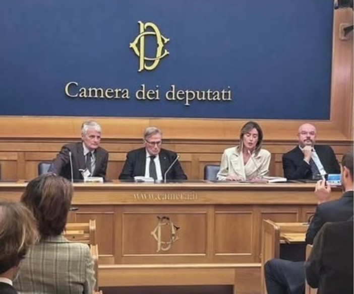 L'ex procuratore di Verbania Corrado Lembo ha ricordato alla Camera la lotta contro ‘Ndrangheta in Ossola L'ex procuratore di Verbania Corrado Lembo ha ricordato alla Camera la lotta contro ‘Ndrangheta in Ossola