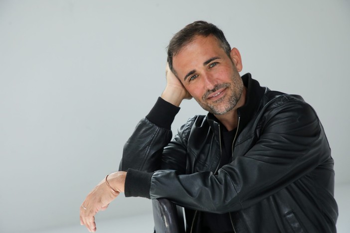 Il conduttore Davide Fabbrocino