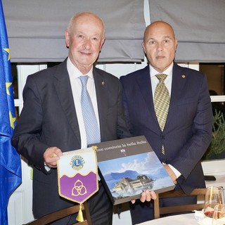 Lions Club Verbano Borromeo: l'ex parlamentgare Valter Zanetta ospite del meeting di Feriolo