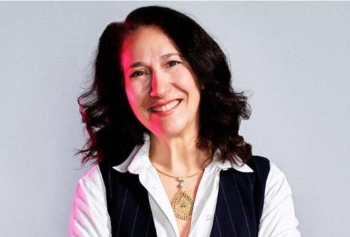 Iran, conoscere per capire e sostenere: incontro con Farian Sabahi a Verbania