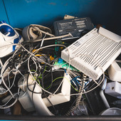 Piccoli rifiuti elettronici, il Piemonte guida la classifica: quasi tutti i negozi garantiscono il conferimento gratuito Piccoli rifiuti elettronici, il Piemonte guida la classifica: quasi tutti i negozi garantiscono il conferimento gratuito