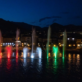 Continuano con successo le fontane danzanti a Verbania