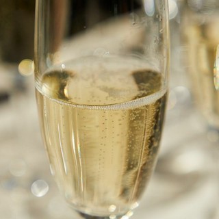 Franciacorta: un viaggio attraverso le colline bresciane alla scoperta dello spumante italiano metodo classico