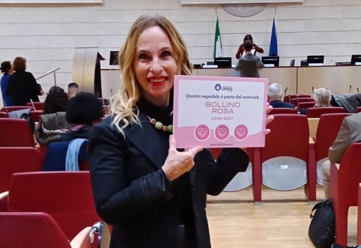 Prevenzione, diagnosi e cura: all'ospedale Castelli tre "Bollini rosa" per la salute femminile Prevenzione, diagnosi e cura: all'ospedale Castelli tre "Bollini rosa" per la salute femminile