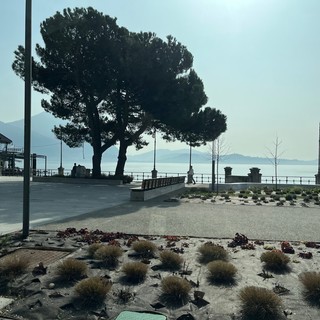 Arrivano le panchine “comunitarie”