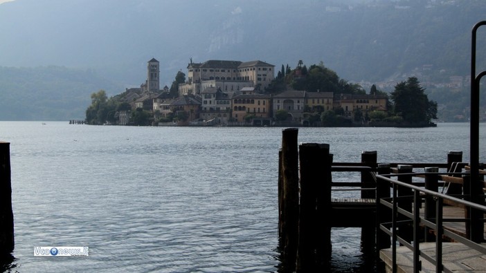 Orta dedica una piazza a madre Anna Maria Canopi Orta dedica una piazza a madre Anna Maria Canopi