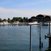 No al riarmo e alla guerra: il Battello della Pace attraversa il lago Maggiore