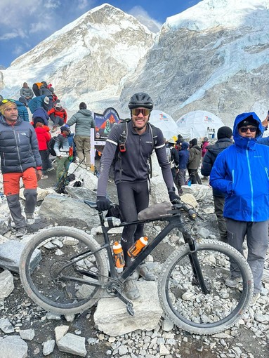 Marcello Ugazio fa suo anche il Fastest Known Time - Lukla Everest Base Camp