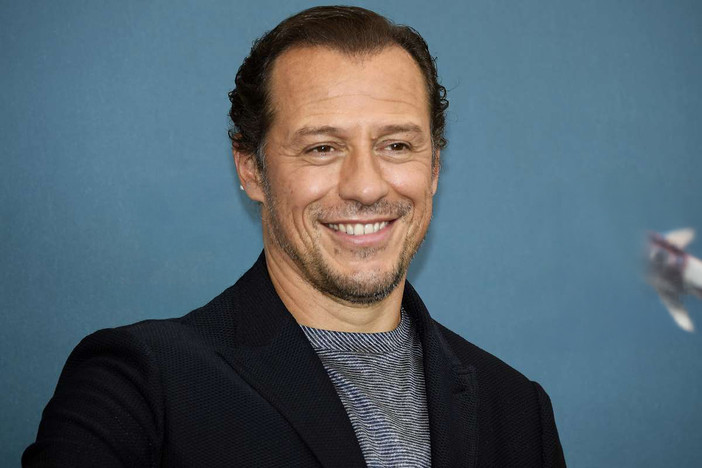 Stefano Accorsi porta l’Odissea a Il Maggiore di Verbania