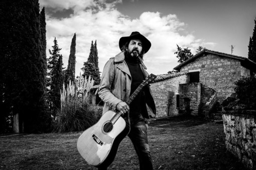 Musica in quota, doppietta di agosto: il Duo Pace Poli Cappelli all'Alpe La Gerbia e Omar Pedrini a Domobianca Musica in quota, doppietta di agosto: il Duo Pace Poli Cappelli all'Alpe La Gerbia e Omar Pedrini a Domobianca