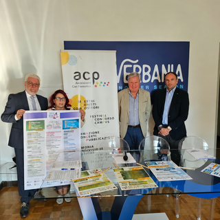Nella foto, da Sx: il presidente ACP e Feniarco Ettore Galvani, la vice presidente ACP Paola Brizio, il sindaco di Verbania Giandomenico Albertella e, in rappresentanza della presidenza del Consiglio Regionale del Piemonte e del main Sponsor Viator, Matteo Marcovicchio.